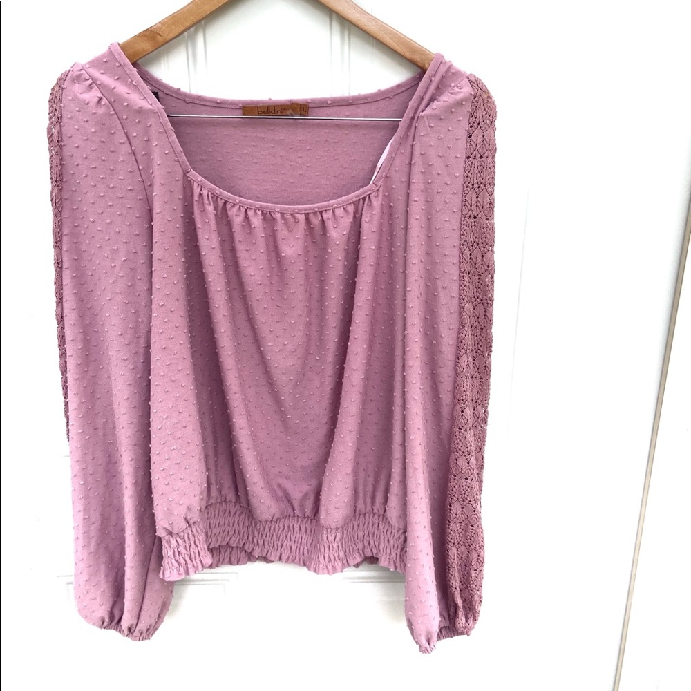 Belldini large ballon sleeve top.